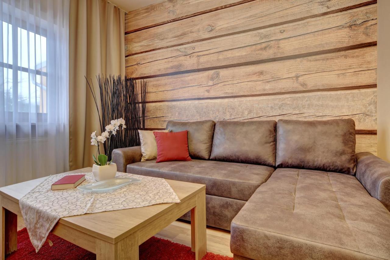 Wellnesshotel Deine Auszeit, Adults Only Achslach Exterior foto